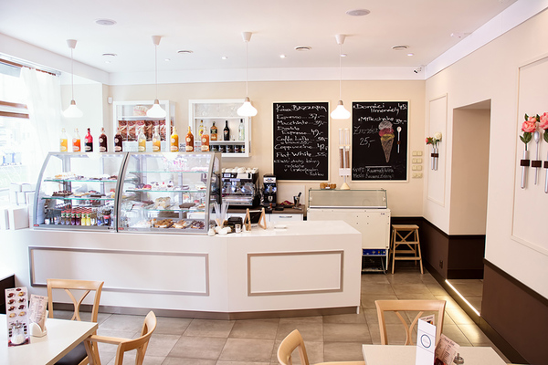 Kav&aacute;rna a cukr&aacute;rna Elv&iacute;ra