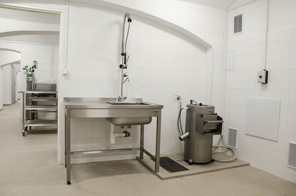 vyrobna-hranolek-85812.jpg vyrobna-hranolek-85812.jpg