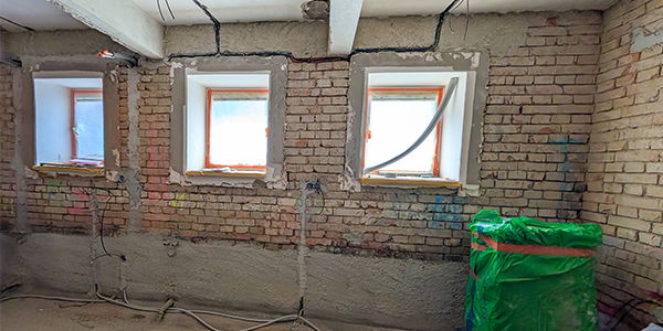 M&Scaron; Čechyně Stavba