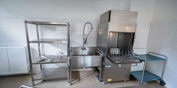 Z&Scaron; s&nbsp;M&Scaron; Bo&scaron;ovice myčka